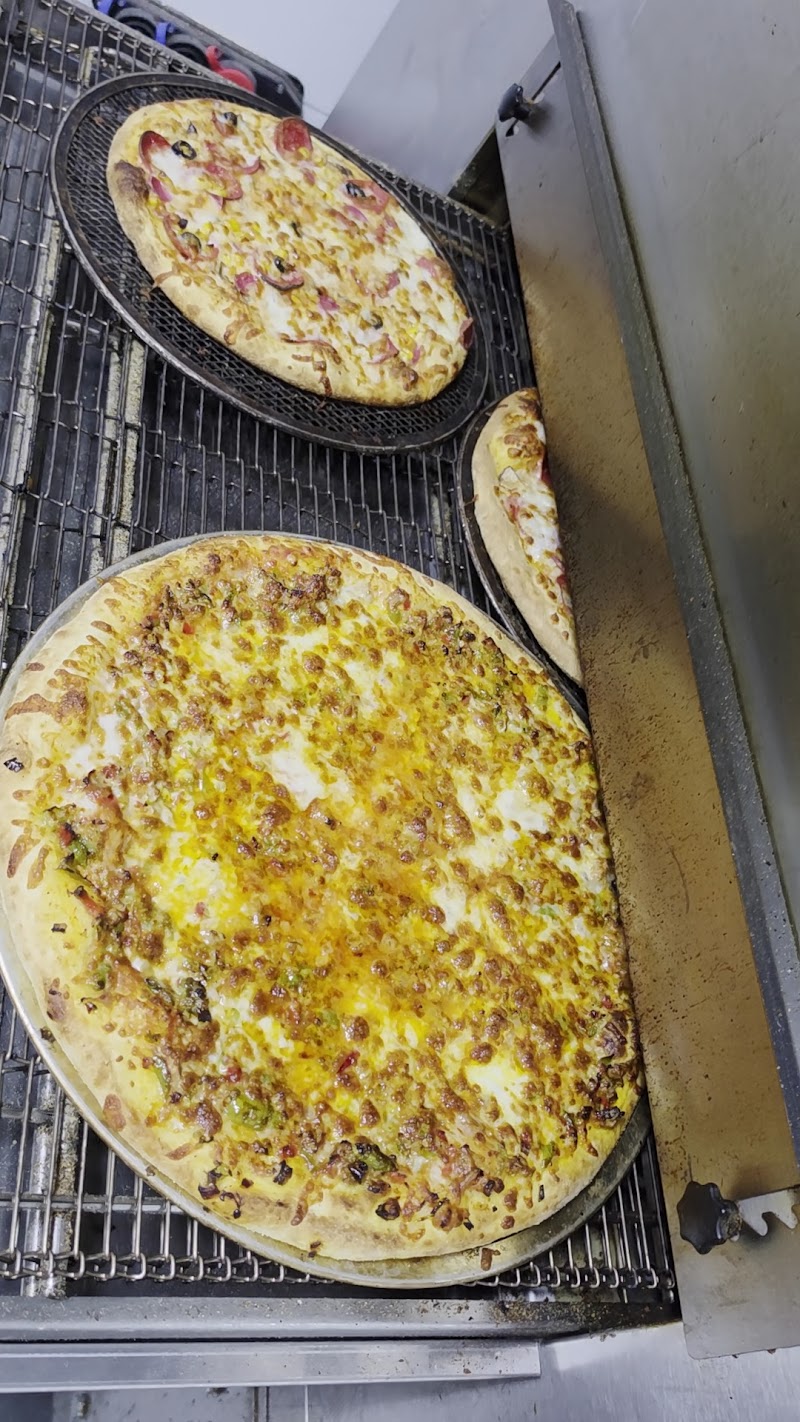 Kokoreçli pizza